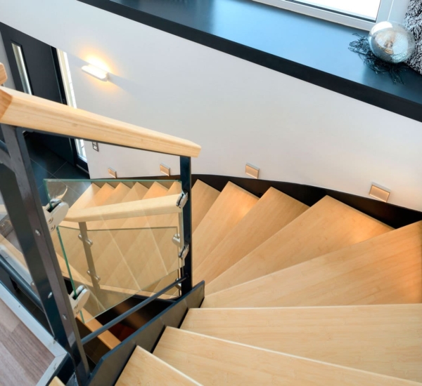 Treppe Haus Cremer Fertighaus WEISS