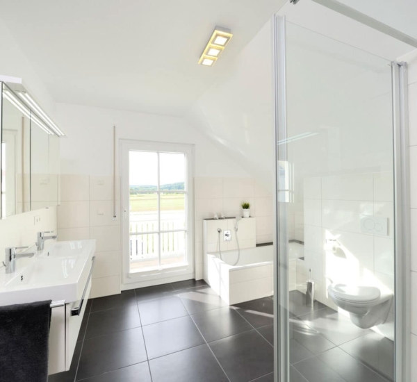 Badezimmer Haus Graner Fertighaus WEISS