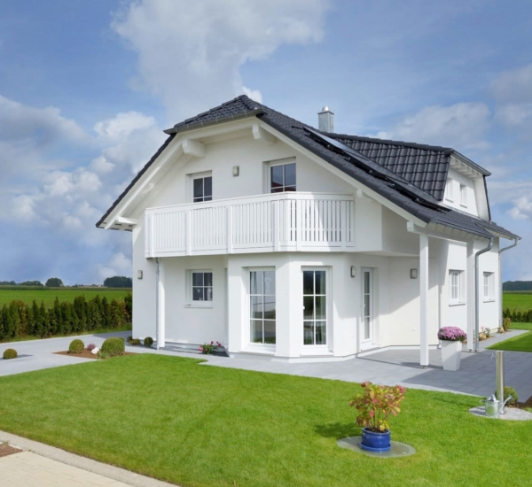 Walmdach Haus Graner Fertighaus WEISS