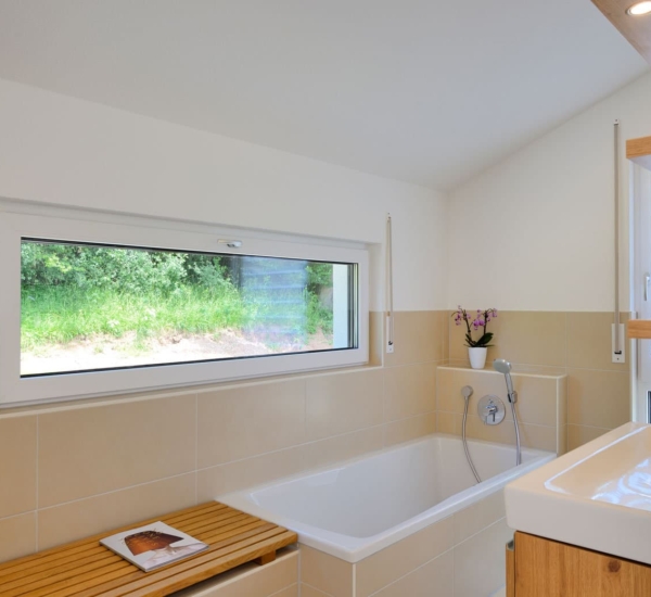 Badezimmer Haus Krug Fertighaus WEISS