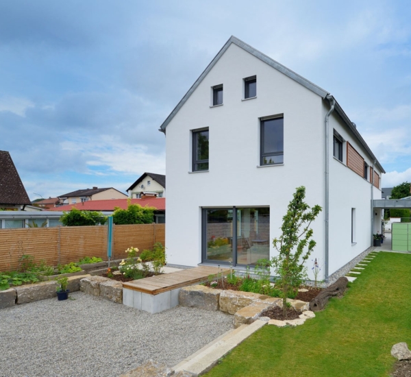 Satteldach Haus Moder Fertighaus WEISS