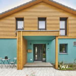 Die Haustür im Haus Eichinger von Fertighaus WEISS