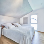 Das Schlafzimmer im Haus Eichinger von Fertighaus WEISS