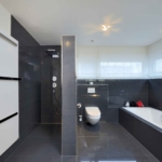 Badezimmer Haus Geyer Holzhaus WEISS