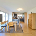 Esszimmer Haus Grauer Holzhaus WEISS