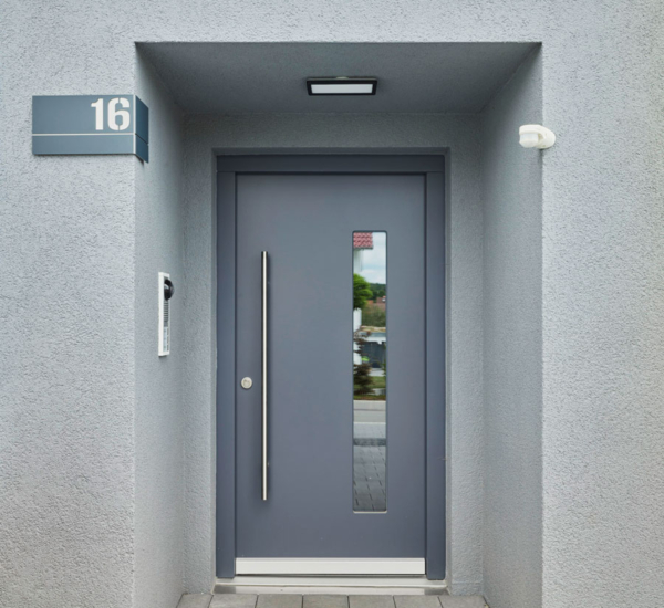 Haustür Haus Chmel Holzhaus WEISS