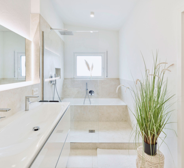 Badezimmer Haus Chmel Holzhaus WEISS